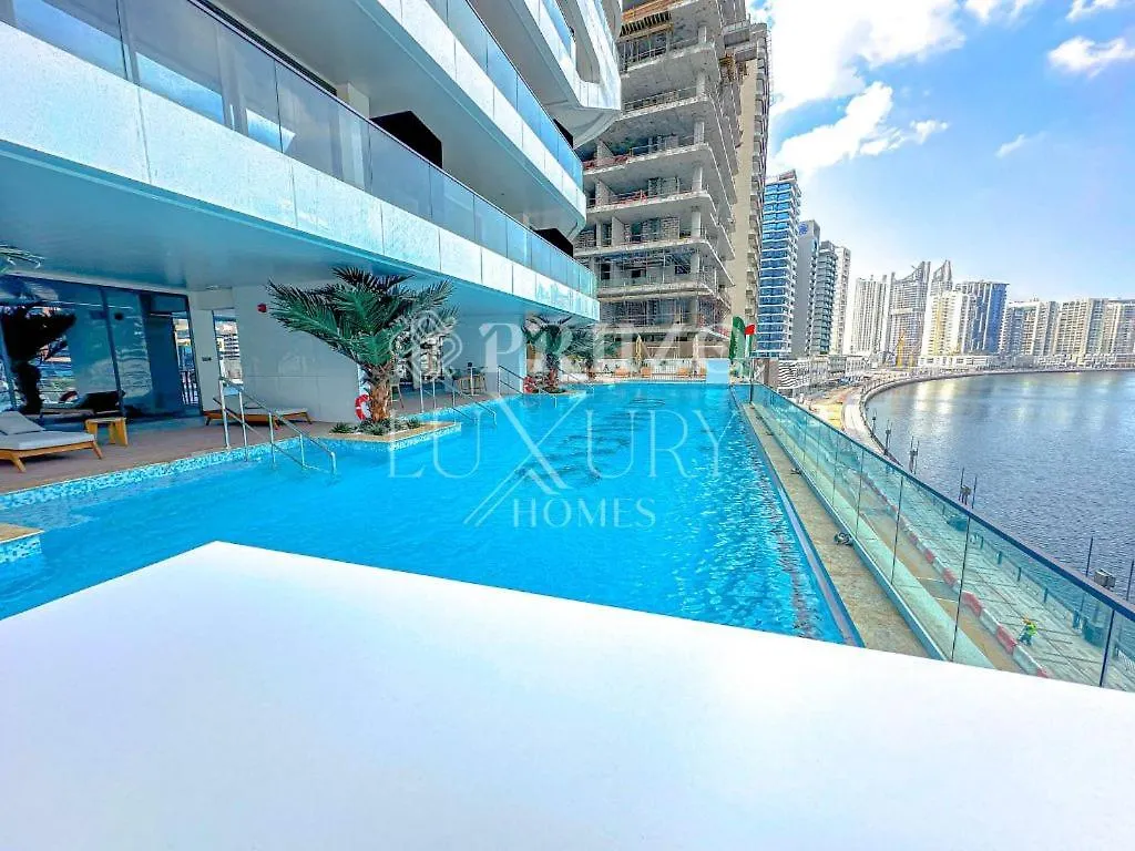 Luxurious Furnished 1-Bed Apartment In Marasi Drive