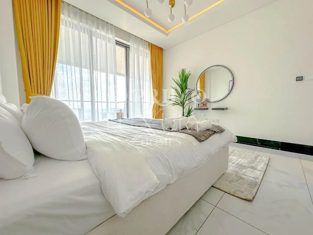 Luxurious Furnished 1-Bed Apartment In Marasi Drive